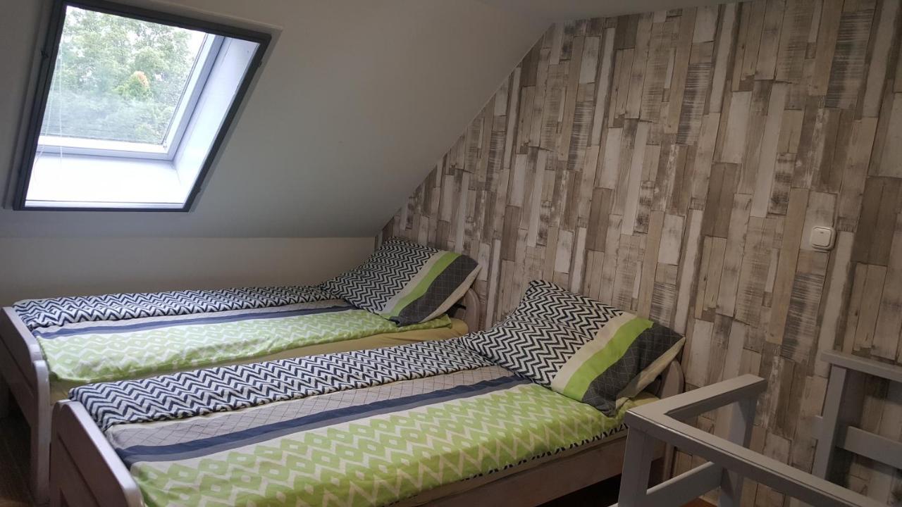 Illaberek apartmanok Hajdúszoboszló Esterno foto